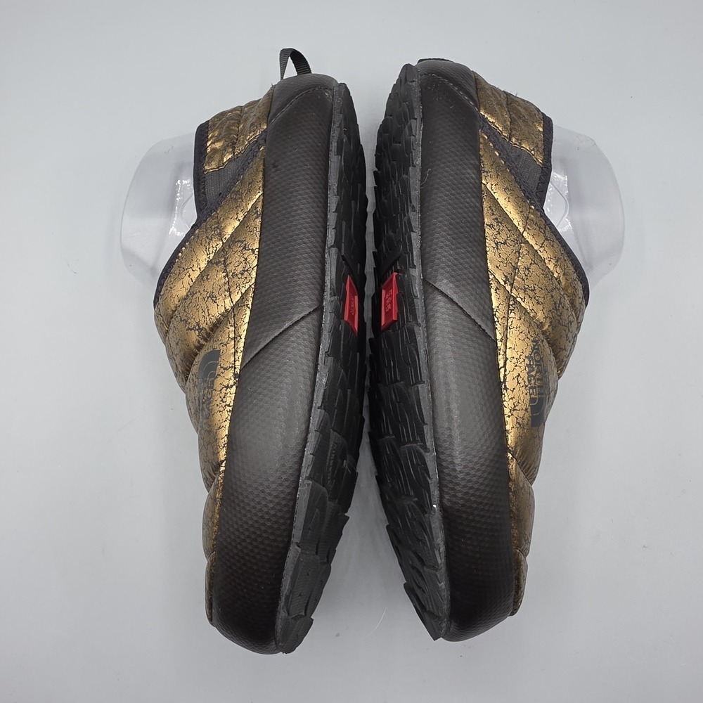 The North Face Thermoball Slippers Womens  7 Gold Black Faux Fur Lined Hard Sole - Picture 10 of 14